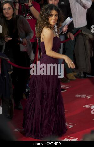 10 févr. 19, 2012 - Madrid, Espagne - Salma Hayek arrive à Goya Cinema Awards 2012 cérémonie, au Palacio Municipal de Congresos, le 19 février 2012 à Madrid, Espagne. (Crédit Image : © Jack Abuin/ZUMAPRESS.com) Banque D'Images