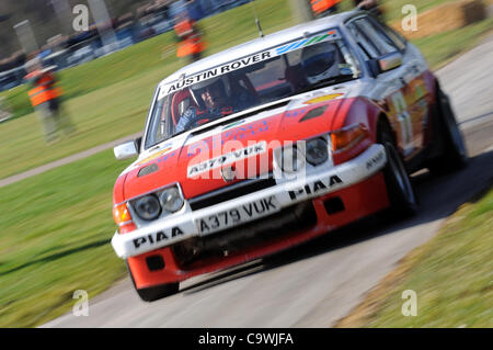 25 févr. 2012 - Stoneleigh Park, Coventry, Royaume-Uni. Dans l'Austin Rover Citroen Live à la Race Retro Banque D'Images