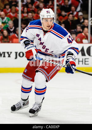 Mar. 09, 2012 - Chicago, Illinois, États-Unis - New York centre Artem Anisimov (42) au cours de la partie de la LNH entre les Blackhawks de Chicago et les Rangers de New York à l'United Center de Chicago, IL. Les Blackhawks défait les Rangers 4-3. (Crédit Image : © John Rowland/Southcreek/ZUMAPRESS.com) Banque D'Images