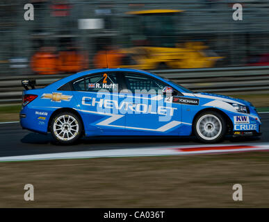 WTCC Monza Course 1 2012 11 mars 2012 Robert Huff Chevrolet Cruze World Touring Car Championship Banque D'Images