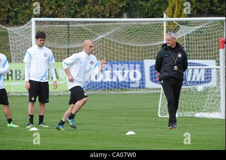 CLAUDIO RANIERI PREND LA FORMATION INTER MILAN Milan Milan ITALIE 12 Mars 2012 Banque D'Images