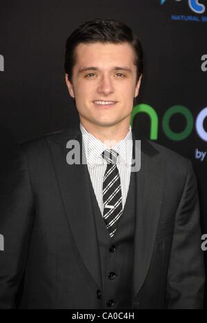 Josh Hutcherson aux arrivées pour la premiere, Nokia Theatre à Los Angeles. Vivre, Los Angeles, CA, 12 mars 2012. Photo par : Dee Cercone/Everett Collection Banque D'Images