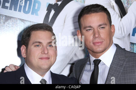 JONAH HILL et Channing Tatum 21 Jump Street. PREMIERE HOLLYWOOD LOS ANGELES CALIFORNIA USA 13 Mars 2012 Banque D'Images