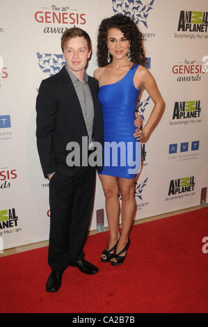 24 mars 2012 - Los Angeles, Californie, États-Unis - Noel Fisher, Layla Alizada participant à la 26e assemblée annuelle tenue des prix Genesis au Beverly Hilton Hotel à Beverly Hills, Californie le 3/24/12. Crédit Image : 2012(Â© D. Long/Globe Photos/ZUMAPRESS.com) Banque D'Images