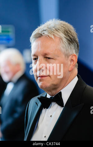 Belfast, Royaume-Uni. 30/03/2012 - Peter Robinson à la Belfast's £97M Titanic Visitors Centre tel qu'il est titulaire d'un pré-lancement dîner de gala. Banque D'Images