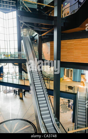 À l'intérieur du bâtiment Signature Titanic Belfast Banque D'Images