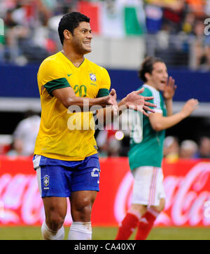 3 juin 2012 - Arlington, Texas, USA - 3 juin 2012. Arlington, Texas, USA. Givanildo ''Hulk'' Souza (20) du Brésil dans la première moitié de l'équipe nationale de football brésilien a joué l'équipe nationale de football mexicain au Cowboys Stadium à Arlington, au Texas. Le Mexique a battu le Brésil 2 à 0. (Crédit Image : © Banque D'Images