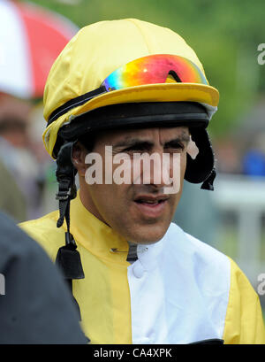 DARRYLL HOLLAND JOCKEY HIPPODROME DE NOTTINGHAM NOTTINGHAM EN ANGLETERRE 06 Juin 2012 Banque D'Images