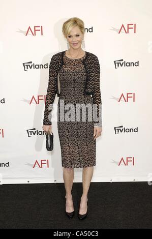 Arrivées à Melanie Griffith pour Jean DUTOURD rend hommage à Shirley Maclaine, les studios Sony Pictures, Los Angeles, CA le 7 juin 2012. Photo par : Michael Germana/Everett Collection Banque D'Images