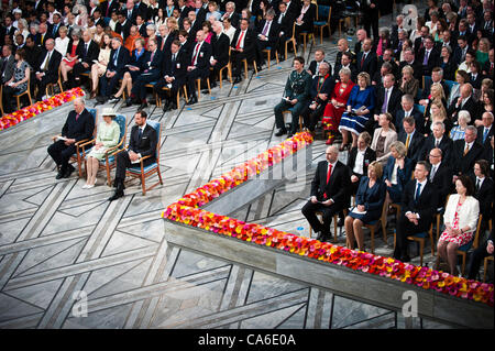 16 juin 2012 - Oslo, Norvège : la famille royale norvégienne parmi les autres clients d'attendre pour le prix Nobel de la paix, Aung San Suu Kyi de tenir son discours à l'Hôtel de Ville d'Oslo, 21 ans après sa réception. Banque D'Images