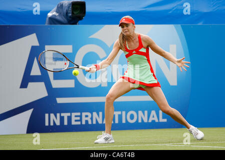 18.06.12 Le Devonshire Park, Eastbourne, Angleterre : Anne Keothavong(GBR) perdu de Daniela Hantuchova (SVK) dans leur match de tennis féminin au tournoi international AEGON dans Easterbourne 18 Juin 2012 Banque D'Images