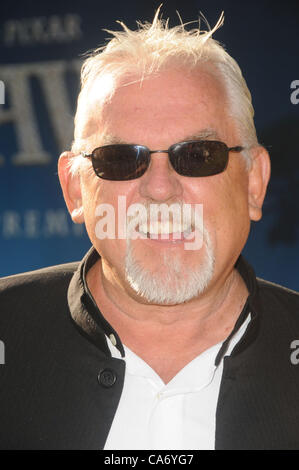 18 juin 2012 - Los Angeles, Californie, États-Unis - John Ratzenberger assister à la première mondiale de 'BRAVE'' tenue à l'Kodak Theater à Hollywood, Californie le 18 juin 2012. Crédit Image : 2012(Â© D. Long/Globe Photos/ZUMAPRESS.com) Banque D'Images