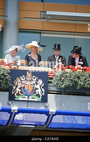 Le 20 juin 2012. Ascot, UK Sophie comtesse de Wessex et de l'île, d'assister à la deuxième journée du Royal Ascot à Ascot Racecourse. Banque D'Images