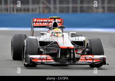 Lewis Hamilton (GBR) McLaren Mercedes dans la MP4-27 lors des essais libres s'exécute pour l'Grand Prix de Formule 1 de Valence, Espagne le 22.06.2012 Banque D'Images