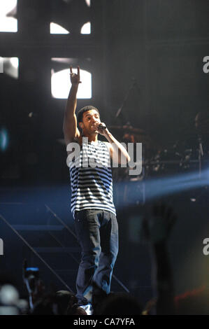 Juin 20, 2012 - Raleigh, Caroline du Nord, États-Unis - artiste rap Drake se produisant au Time Warner Cable Music Pavilion situé à Raleigh dans le cadre du Club Paradise Tour (Image Crédit : © Tina Fultz/ZUMAPRESS.com) Banque D'Images