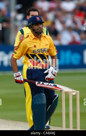 26.06.12 Chelmsford, Angleterre : Ravinder Bopara d'Essex County Cricket lors d'adéquation entre l'Essex et l'Australie a joué à la Ford County Ground le 26 juin 2012 à Chelmsford, Royaume-Uni Banque D'Images