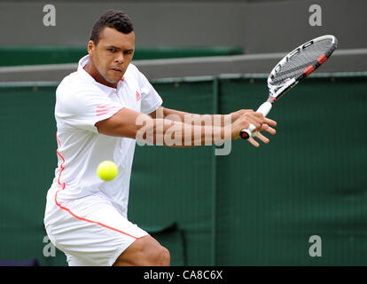 JO-WILFRED TSONGA FRANCE LE ALL ENGLAND TENNIS CLUB WIMBLEDON Londres Angleterre 26 Juin 2012 Banque D'Images