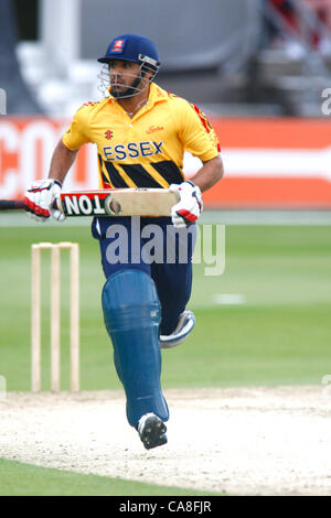 26.06.12 Chelmsford, Angleterre : Ravinder Bopara d'Essex County Cricket lors d'adéquation entre l'Essex et l'Australie a joué à la Ford County Ground le 26 juin 2012 à Chelmsford, Royaume-Uni Banque D'Images