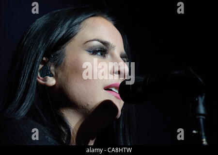 SACRAMENTO, CA - 1 décembre : JoJo joue dans Jingle Ball 2011 à Power Balance Pavilion à Sacramento en Californie le 1 décembre 2011 Banque D'Images