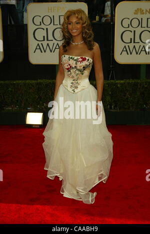 Jan 19, 2003 ; Los Angeles, CA, USA ; Singer/actrice Beyonce Knowles arrive à la 60th Annual Golden Globes, tenue à l'hôtel Beverly Hilton. Banque D'Images