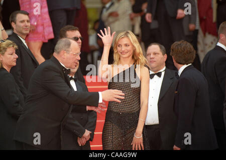 17 mai, 2003 ; CANNES , Côte d'Azur, France ; Cameron Diaz à l'Gangs of New York Premiere Photo : crédit obligatoire par Frederic Injimbert/ZUMA Press. (©) Copyright 2003 par Frederic Injimbert Banque D'Images