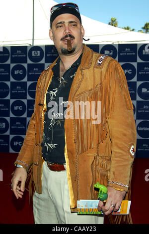 28 févr., 2004 ; Santa Monica, Californie, USA ; CHRISTOPHER COPPOLA à l'IFP Independent Spirit Awards 2004 qui a eu lieu dans une tente sur la plage de Santa Monica. Banque D'Images