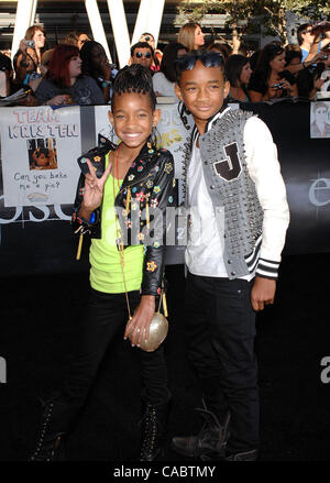 24 juin 2010 - Hollywood, Californie, États-Unis - Willow Smith et Jaden Smith au cours de la Los Angeles Film Festival première du nouveau film de Summit Entertainment, la TWILIGHT SAGA : ECLIPSE, tenue lors de la Nokia Theatre à Los Angeles. Live, le 24 juin 2010, à Los Angeles, Californie. K65566MGE.(Credit Im Banque D'Images