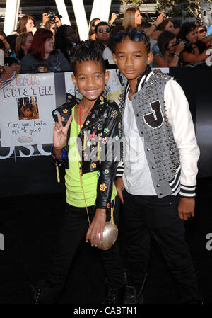 24 juin 2010 - Hollywood, Californie, États-Unis - Willow Smith et Jaden Smith au cours de la Los Angeles Film Festival première du nouveau film de Summit Entertainment, la TWILIGHT SAGA : ECLIPSE, tenue lors de la Nokia Theatre à Los Angeles. Live, le 24 juin 2010, à Los Angeles, Californie. K65566MGE.(Credit Im Banque D'Images