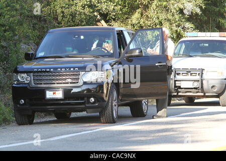 07 août 2010 - Malibu, Californie, États-Unis - Héritière NICKY HILTON obtient un billet tout en dehors et environ dans la région de Malibu. (Crédit Image : © Laguna Images/ZUMApress.com) Banque D'Images