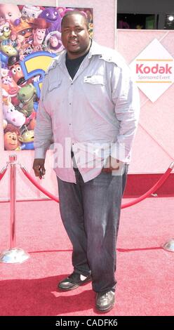 Jun 13, 2010 - Los Angeles, Californie, États-Unis - l'Acteur QUINTON AARON au 'Toy Story 3' Première mondiale tenue au El Capitan Theatre, à Hollywood. (Crédit Image : © Paul Fenton/ZUMApress.com) Banque D'Images