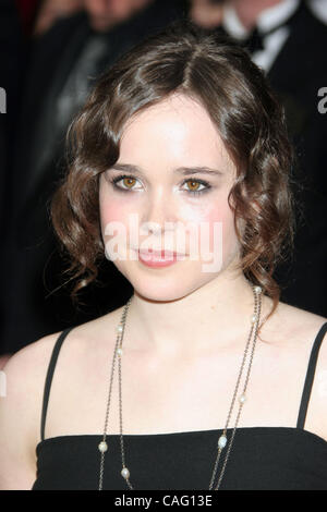 24 févr. 2008 - Hollywood, Californie, USA - ELLEN PAGE à la 80e Academy Awards annuel tenu à le Kodak Theatre à Hollywood. Banque D'Images