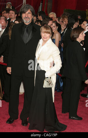 24 févr. 2008 - Hollywood, Californie, USA - Actrice SISSY SPACEK ET JACK FISK arrivant à la 80e annuelle des Academy Awards tenue au Kodak Theatre à Hollywood. (Crédit Image : © Paul Fenton/ZUMA Press) Banque D'Images