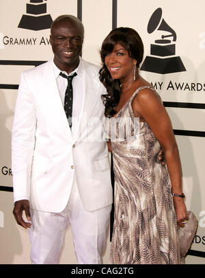 Feb 10, 2008 - Los Angeles, Californie, USA - Joint et Natalie Cole arrivent pour le Grammy Awards au Staples Center. (Crédit Image : © Lisa O'Connor/ZUMA Press) Banque D'Images