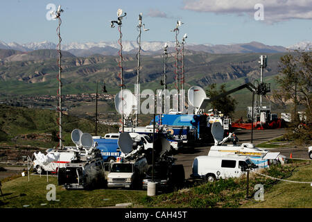 Jan 30, 2008 - Simi Valley, CA, USA - Media les camions citernes garés à la Ronald Reagan Presidential étaient l'un républicain Consultez débat a lieu. Photo par Jonathan Alcorn/ZUMA Press. © Copyright 2007 by Jonathan Alcorn Banque D'Images