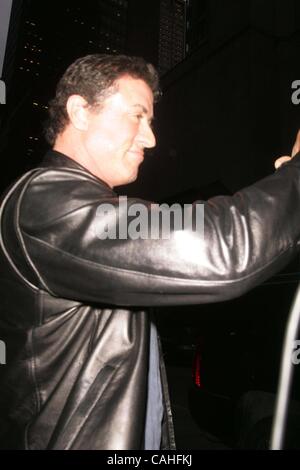 Le 17 janvier 2008 - New York, New York, États-Unis - K56075RM.Sylvester Stallone DANS UN ENREGISTREMENT DE ''le Late Show With David Letterman'' Ed Sullivan Theater, NEW YORK New York 07-17-2008. - 2008.(Image Crédit : Â© Rick Mackler/Photos/ZUMAPRESS.com) Globe Banque D'Images