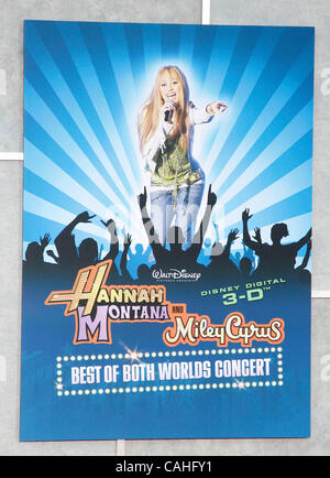 Le 17 janvier 2008 - Hollywood, Californie, États-Unis - J12567CHW.WALT DISNEY PRÉSENTE ''HANNAH MONTANA & MILEY CYRUS : MEILLEUR DES DEUX MONDES 3D CONCERT '' PREMIÈRE MONDIALE .EL CAPITAN THEATRE, à Hollywood, CA .01/17/08.HANNAH MONTANA POSTER (crédit Image : Â© Clinton Wallace/Globe Photos/ZUMAPRESS.com) Banque D'Images