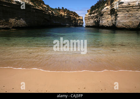 05 janvier 2008 - Port Campbell National Park, Victoria, Australie - le Loch Ard Gorge est partie de Port Campbell National Park, Victoria, en Australie, à environ 10 minutes de route à l'ouest des Douze Apôtres. C'est un exemple visible du processus d'érosion en action. La gorge est nommé d'après le navire clipper Banque D'Images