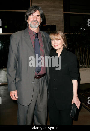 Jan 12, 2008 - Century City, California, USA - Actrice SISSY SPACEK & Mari JACK FISK arrivant à la 33e édition du Los Angeles Film Critics Association Awards tenue à l'hôtel InterContinental Los Angeles Hôtel. (Crédit Image : © Lisa O'Connor/ZUMA Press) Banque D'Images