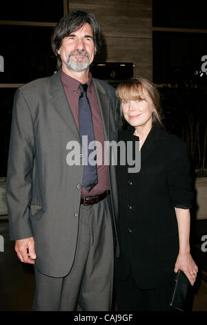 Jan 12, 2008 - Century City, California, USA - Actrice SISSY SPACEK & Mari JACK FISK arrivant à la 33e édition du Los Angeles Film Critics Association Awards tenue à l'hôtel InterContinental Los Angeles Hôtel. (Crédit Image : © Lisa O'Connor/ZUMA Press) Banque D'Images