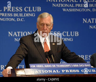 30 septembre 2007 - Washington, District of Columbia, États-Unis - J12285CB.Steny Hoyer, membre du Congrès (MD) chambre au chef de la majorité des entretiens avec des membres du Club national de la presse à propos de son opposition à la guerre en Irak..National Press Club, Washington, DC. 09-28-2007. - - 2007(Credit Image : © Christy Bowe/Glob Banque D'Images