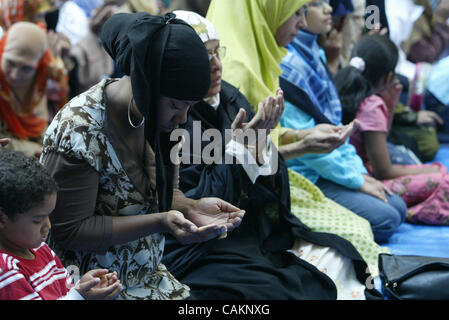 Revelers recueillies pour l'American Muslim Day Parade sur Madison Avenue. aujourd'hui 9 septembre 2007, à Manhattan. Crédit photo : Mariela Lombard/ ZUMA Press. Banque D'Images