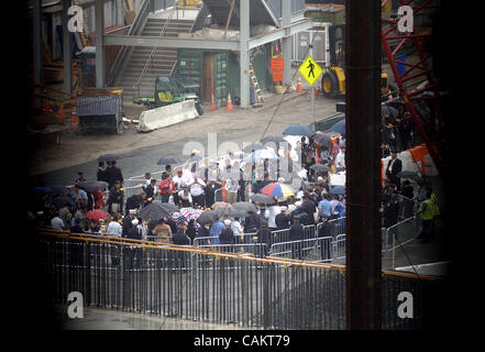 L'Autorité portuaire de New York & NJ Service commémoratif pour les personnes tuées dans les attentats du World Trade Center sur les 11 septembre 2001 et 26 février 1993, tenue à l'église de Saint - Pierre. Banque D'Images