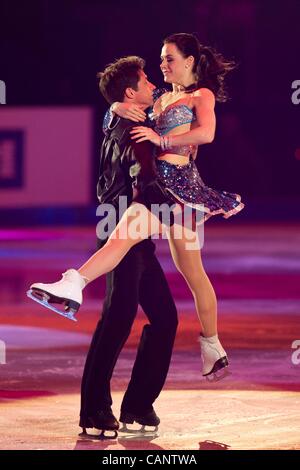 Tessa Virtue / Scott Moir (CAN), le 1 avril 2012 - Patinage Artistique : Gala du lors de la finale du Championnat du monde de patinage artistique 2012, au Palais des Expositions, Nice, France, (Photo par Enrico Calderoni/AFLO SPORT) [0391] Banque D'Images