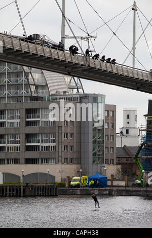 Vendredi 6 Avril 2012 - Stunt scène tourné pour Nemesis, nouvelle série TV de la BBC en raison de l'air fin 2012 Banque D'Images