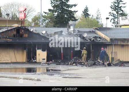 Incendie au restaurant mexicain Hacienda Real au 131e Street S. et Pacific Highway dans un parc Washington Lundi 16 Avril 2012 Le Centre d'incendie et de sauvetage de Pierce ont obtenu le feu dans un court laps de temps. Banque D'Images