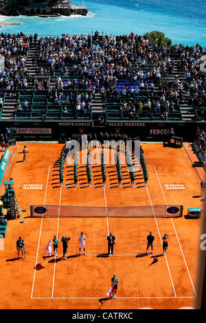 22.04.2012 Monte Carlo, Monaco. Rafael Nadal a remporté le Masters de Monte Carlo après avoir battu Novak Djokovic en deux sets 6-3 6-1. Joué au Monte Carlo Country Club, Monaco. Banque D'Images