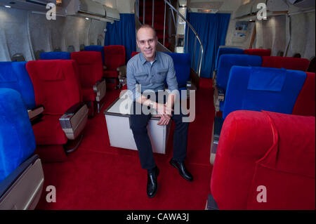 Anthony Toth a construit un Pan Am 747 vintage cabine 1ère classe dans son garage à l'aide de pièces récupérées d'origine. Toth, de Redondo Beach, Californie, USA, espère la cabine va devenir un musée. Banque D'Images