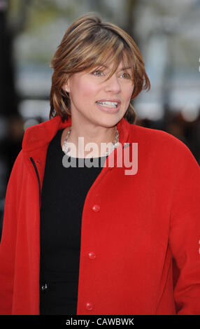 KATE SILVERTON L'AFRICAN CATS PREMIERE FILM BFI Southbank LONDON ANGLETERRE 25 Avril 2012 Banque D'Images