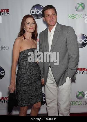 29 avril 2012 - Hollywood, Californie, États-Unis - LAURA LEIGHTON & DOUG savant arrive pour le ''DNDP dépasse Housewives'' Finale Partie à l'hôtel W. (Crédit Image : © Lisa O'Connor/ZUMAPRESS.com) Banque D'Images