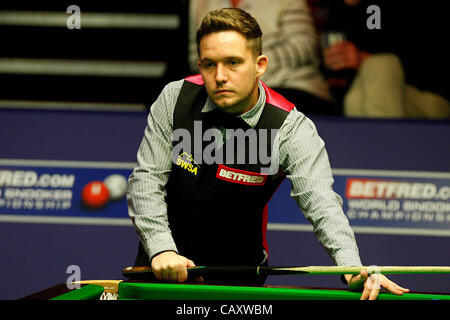 Le 1 mai 2012 - Sheffield, Angleterre - 01.05.2012 - Jamie Jones en action contre ALI CARTER au quart de finale du Championnat du monde de snooker Snooker au creuset, Sheffield. (Crédit Image : © Michael Cullen/ZUMAPRESS.com) Banque D'Images